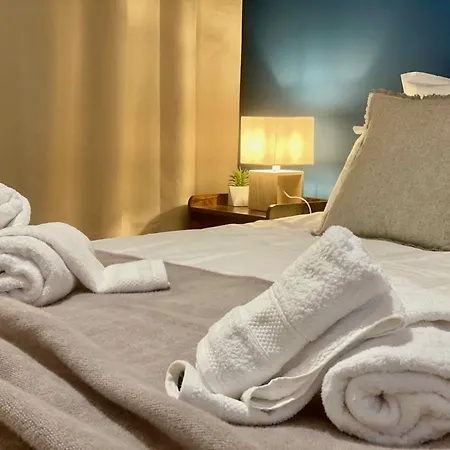 Le Point Virgule - Parking Prive - Climatisation *