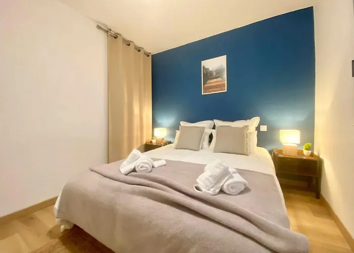 Le Point Virgule - Parking Privé - Climatisation Appartement