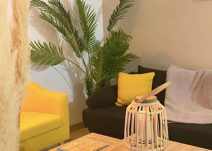 Le Point Virgule - Parking Privé - Climatisation *