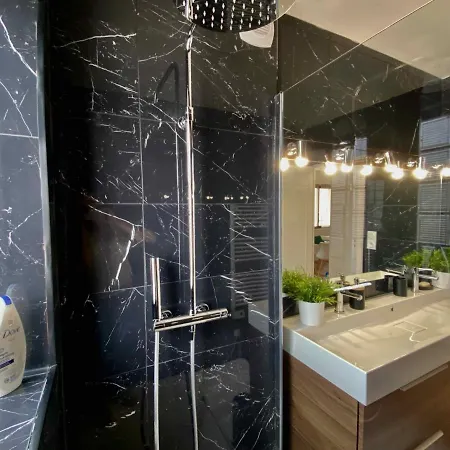 Le Point Virgule - Parking Prive - Climatisation Montauban